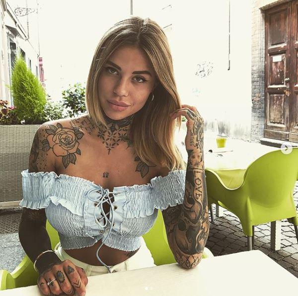 The Italian Instagram model partied the night away with Aguero
