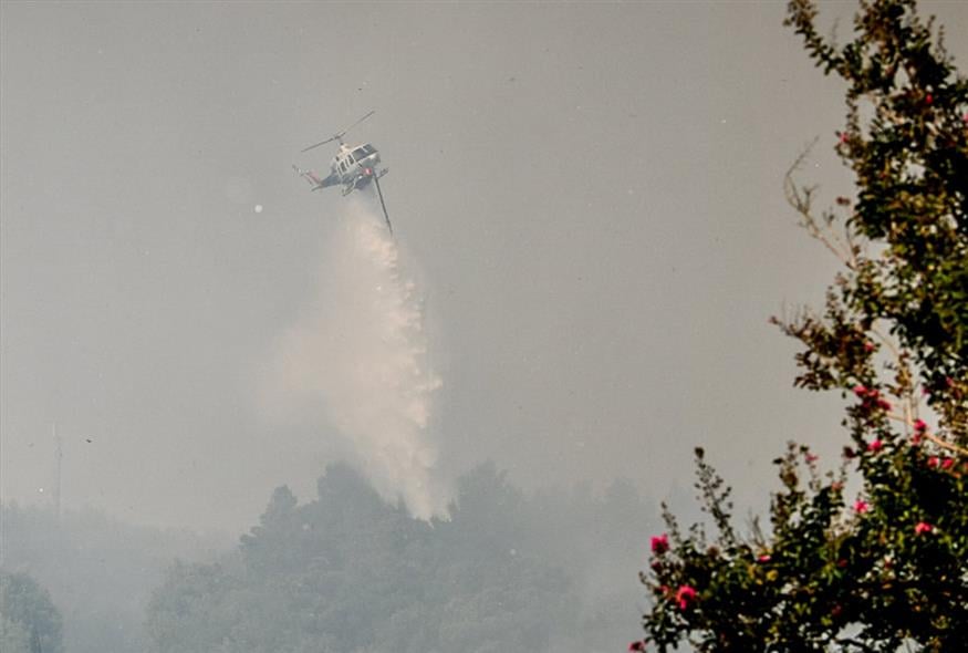 Σοβαρός τραυματισμός πυροσβέστη κατά την κατάσβεση πυρκαγιάς στην Ηλεία