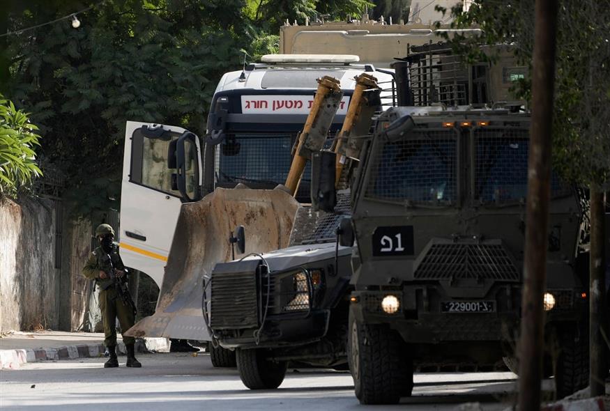 Η Χεζμπολάχ Αποχαιρετά Στρατηγό Μέσα σε Κλίμα Στρατιωτικής Ανάπτυξης στο Ισραήλ